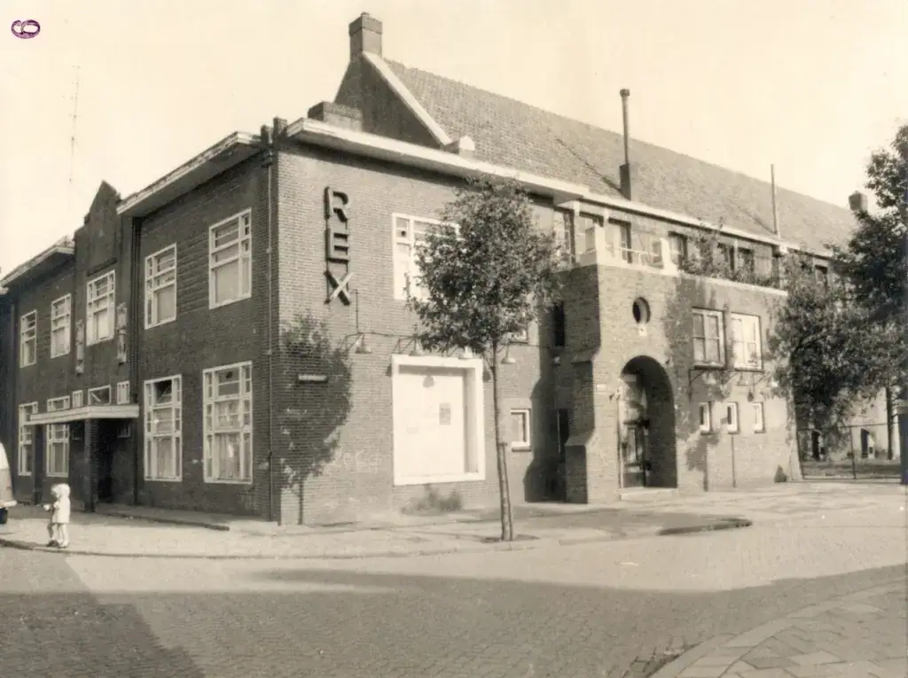 bioscoop rex thomas van kempenstraat oude foto