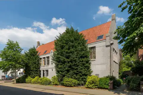 claver real estate 8